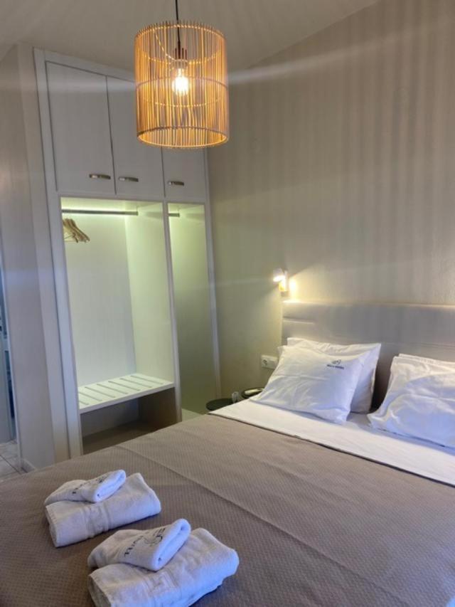 Pella Hotel - New Neos Marmaras Dış mekan fotoğraf